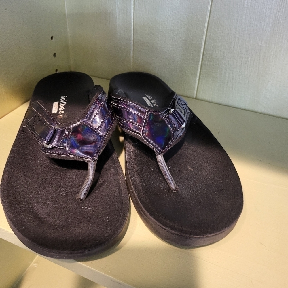 Sollbeam thong sandal